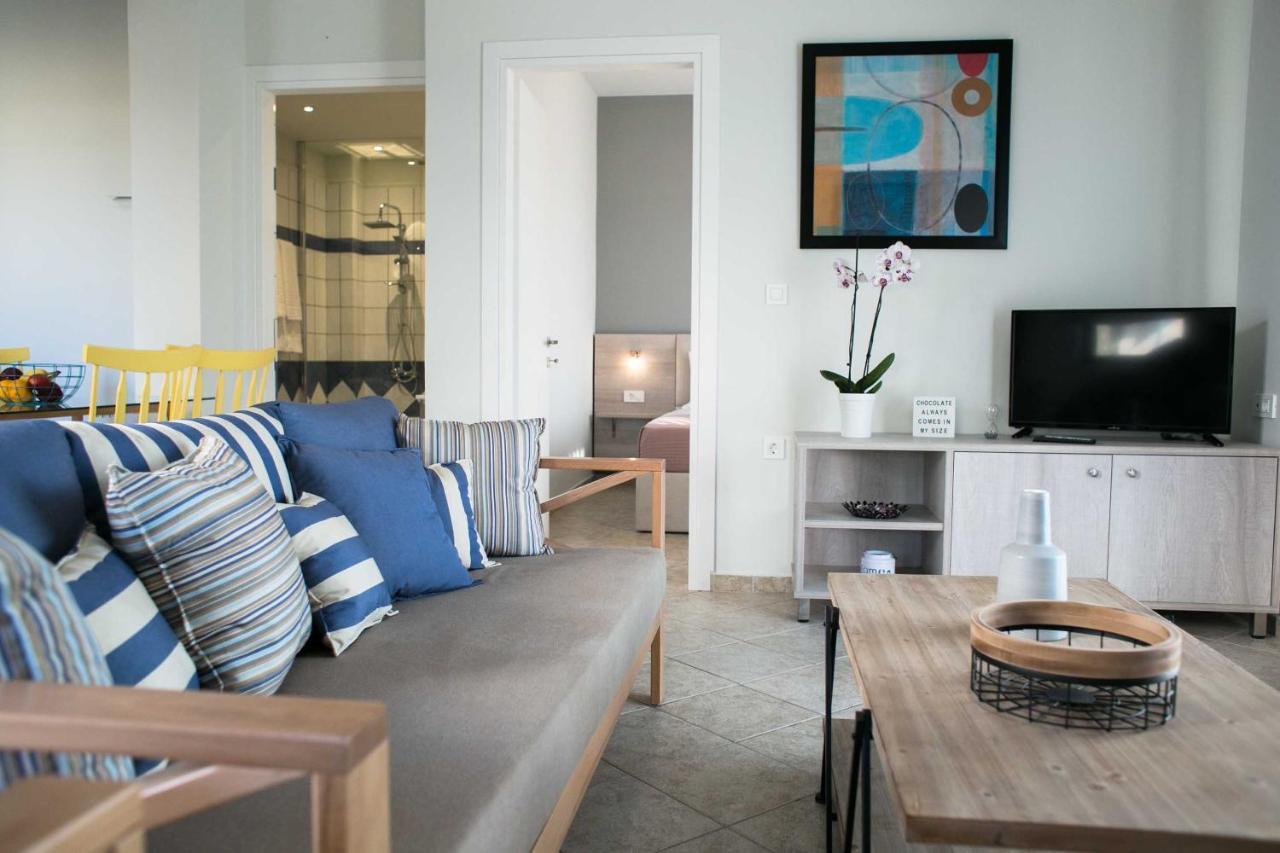Mike'S Apartment I Luxury Above The Sea Kissamos Exterior photo